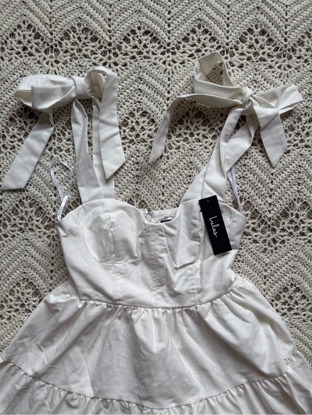 NWT Lulus Tier-ly Delightful White Tie-Strap Tiered Bustier Mini Dress XS White - Picture 4 of 9